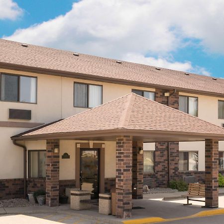 Days Inn By Wyndham Mankato Εξωτερικό φωτογραφία