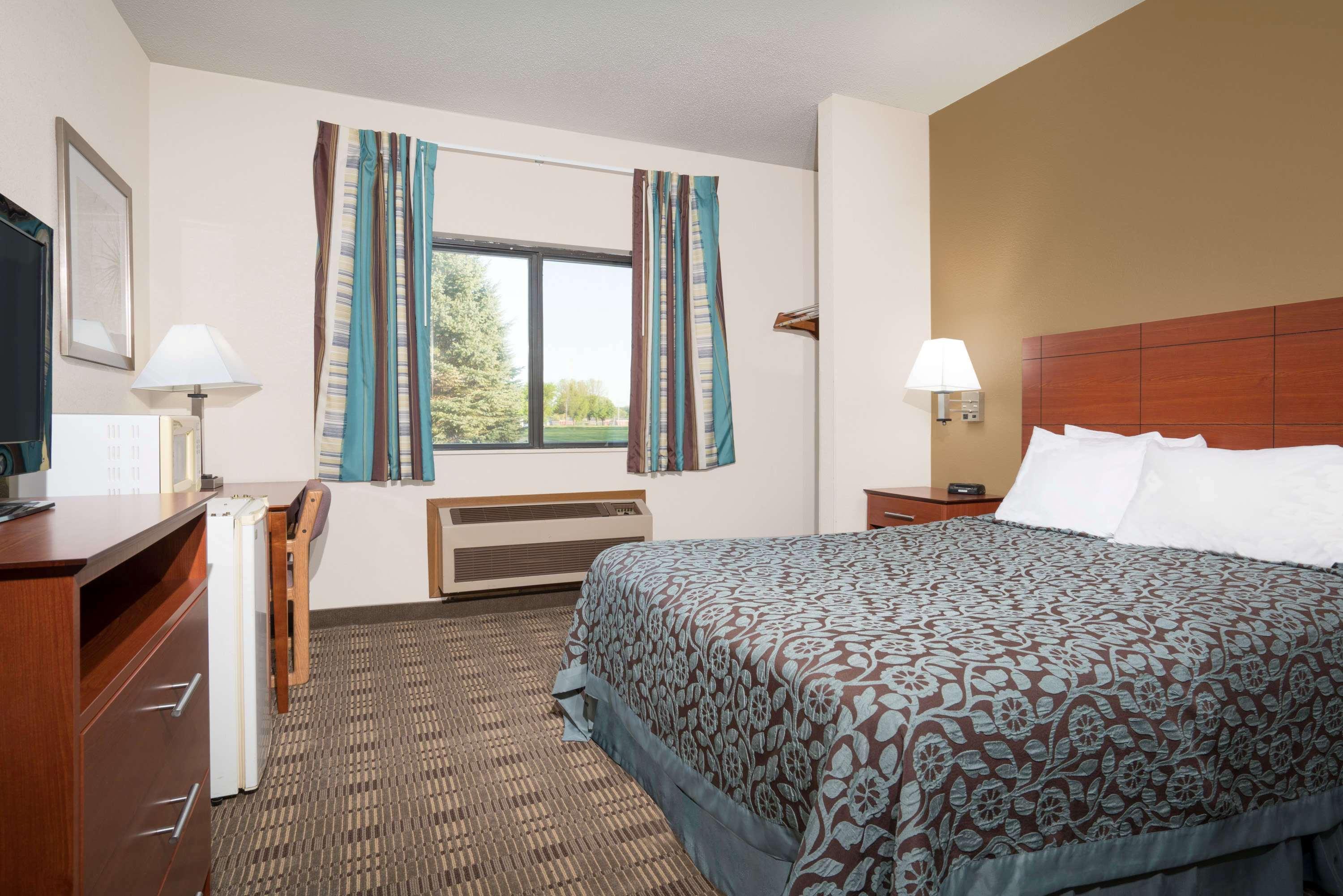 Days Inn By Wyndham Mankato Εξωτερικό φωτογραφία
