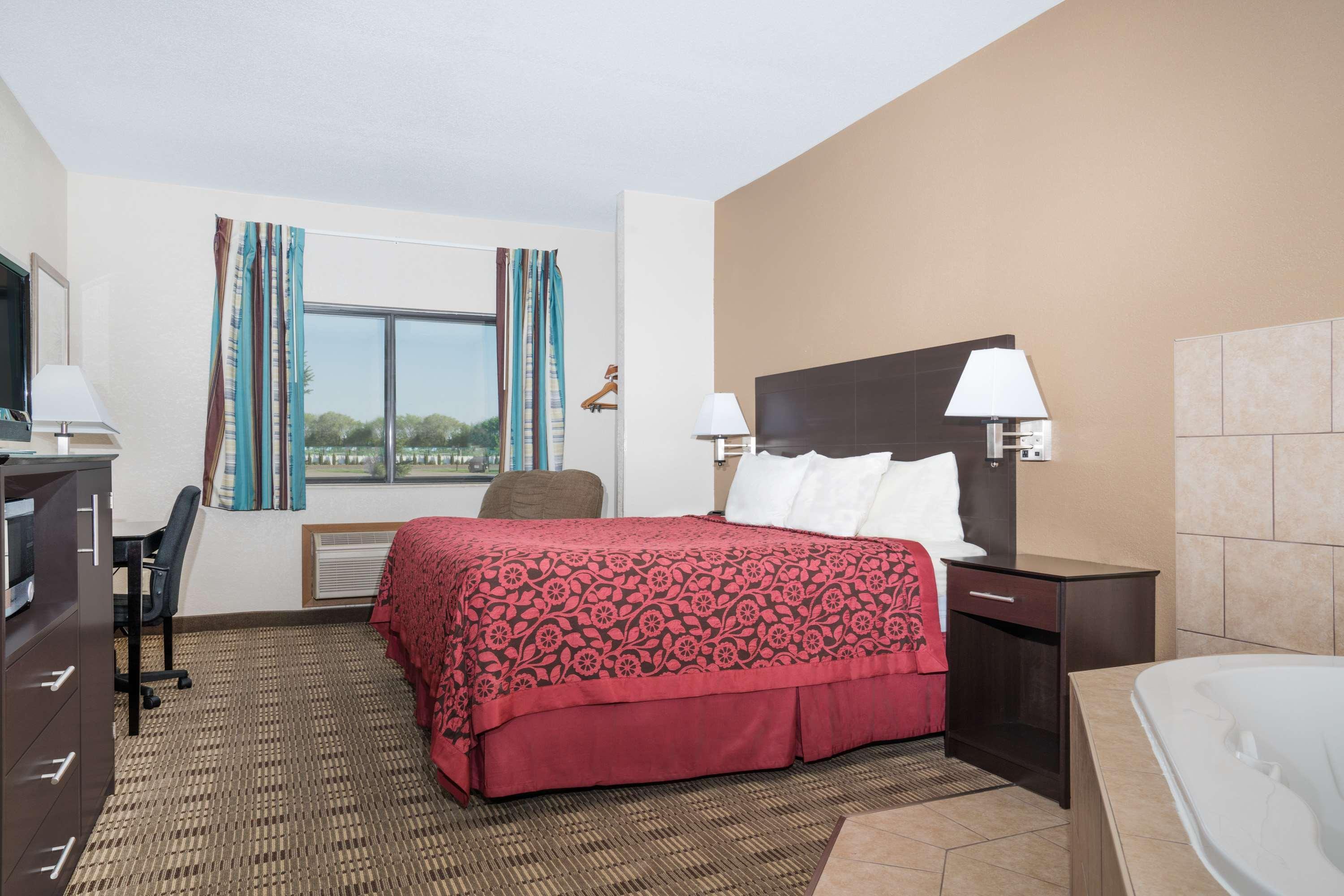 Days Inn By Wyndham Mankato Εξωτερικό φωτογραφία