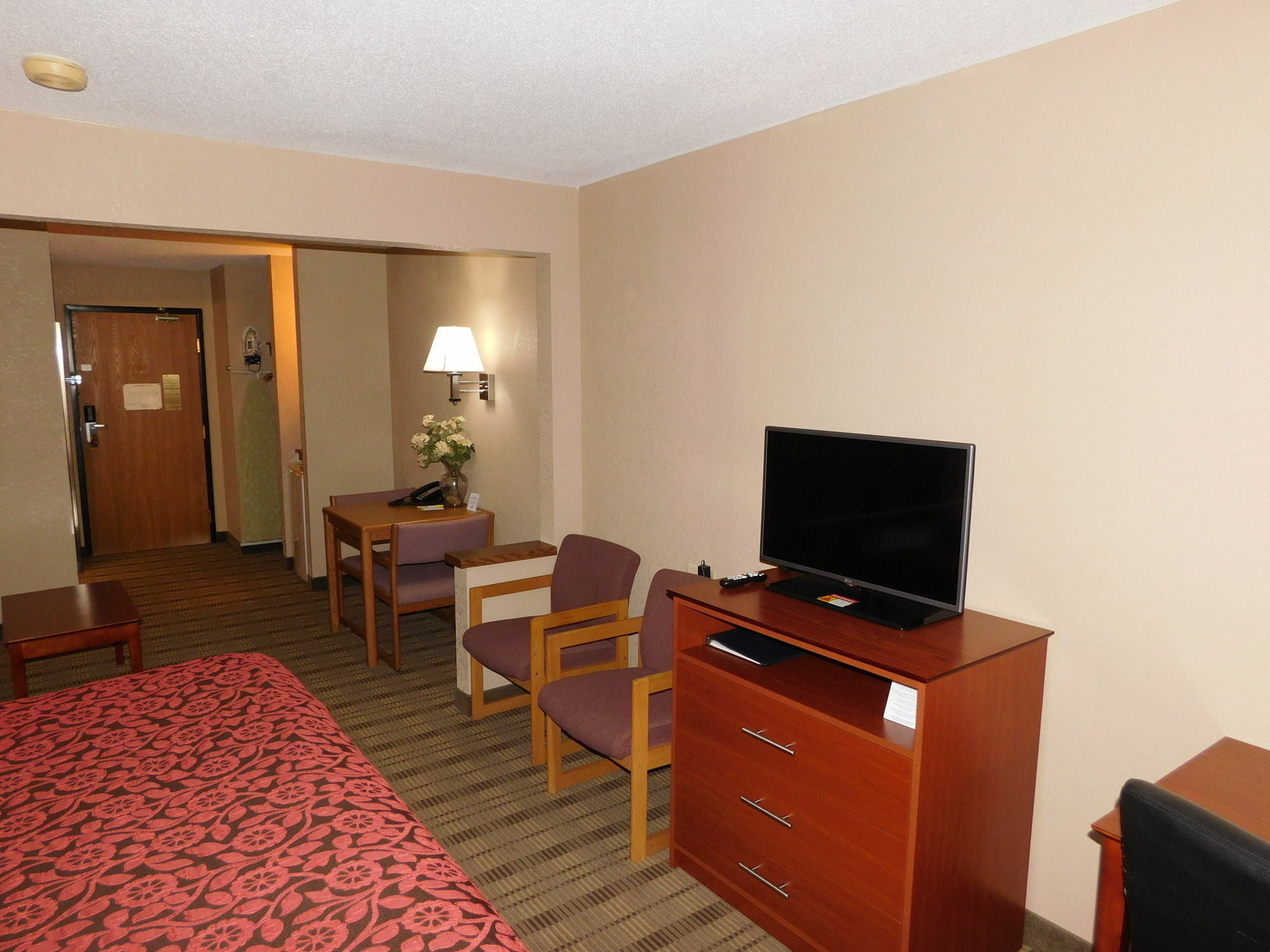 Days Inn By Wyndham Mankato Εξωτερικό φωτογραφία
